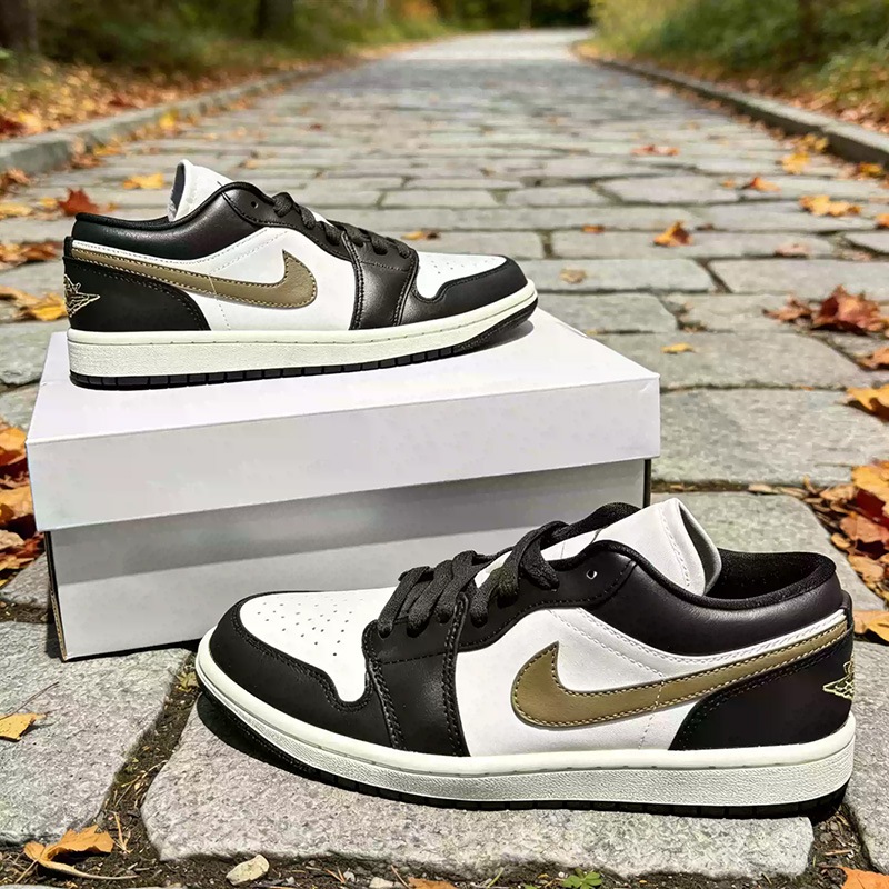 Nike Jordan Air Jordan1 Low Wh - Women'S Shoes Nike Jordan ulasan dan harga