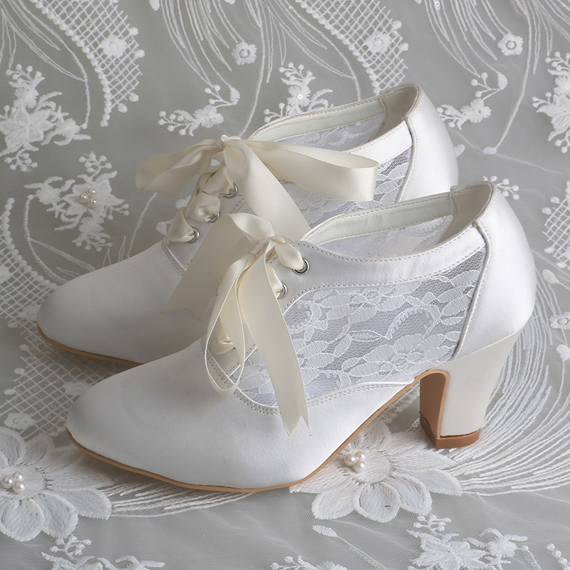Customized Block Heels Bridal  - Ribbon Tie Heel ulasan dan harga