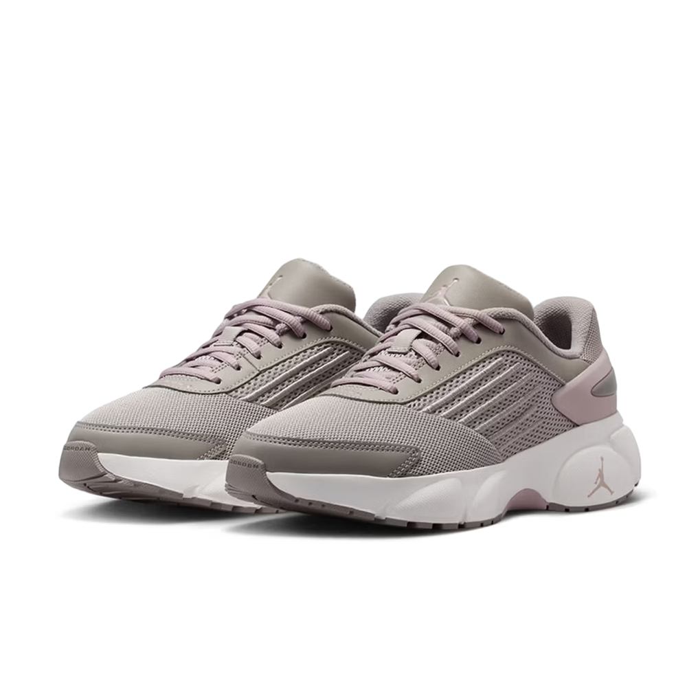 Nike Jordan TRUNNER FLOW: Comf - Women'S Shoes Nike Jordan ulasan dan harga