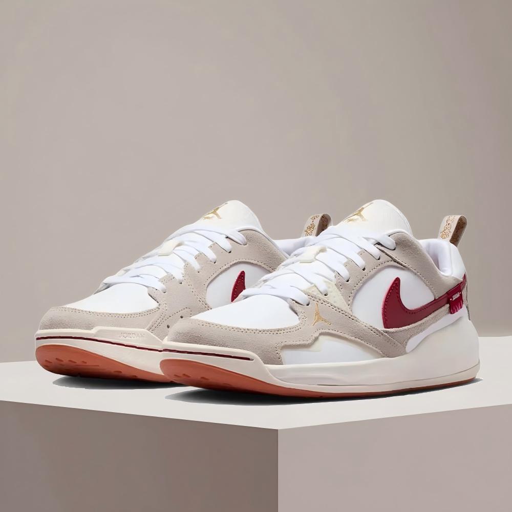 Nike Jordan CMFT ERA Women's S - Women'S Shoes Nike Jordan ulasan dan harga